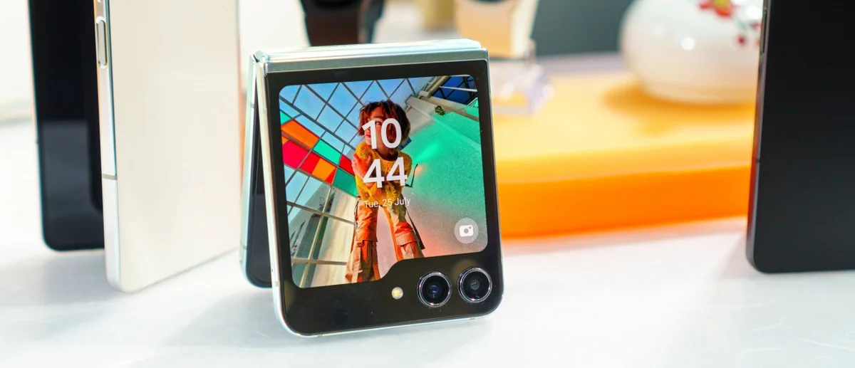 Samsung Galaxy Flip5