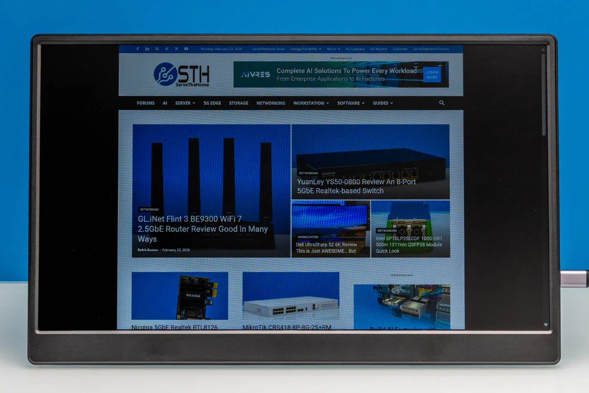 UFYQL F156P02 15.6in Portable Monitor